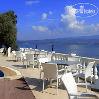 Roseira Beach Resort 