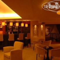 El Vino Hotel & Suites 