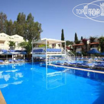 Summer Garden Suites & Beach Hotel 