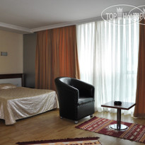 Ata Hotel