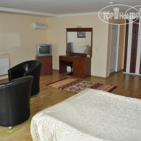 Ata Hotel