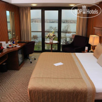 Zimmer Bosphorus Hotel