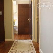 Mono Suites