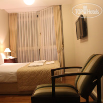 Mono Suites