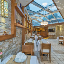 The Million Stone Hotel Ресторан