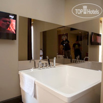 Juliet Rooms & Kitchen