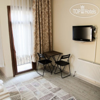 Rhythm Hostel 