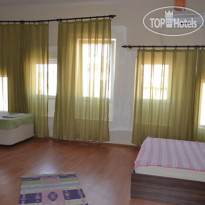 Second Home Suites Номер