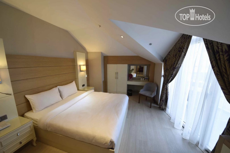 Hotelier's photos Le Mirage Hotel
