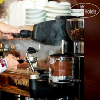 Grand Aras Hotel & Suites 