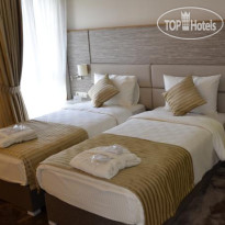 Orya Hotel 