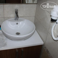 Carina Hotel 