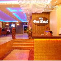 The Port Hotel Вестибюль