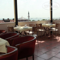 Amedis Apart Hotel 