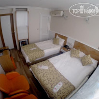 Lal Hotel