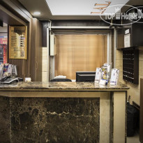 Lal Hotel