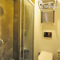 Retropera Hotel