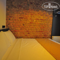 Retropera Hotel