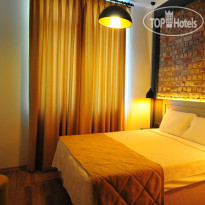 Retropera Hotel