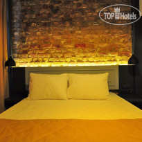 Retropera Hotel