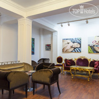 Art Suites Hotel 