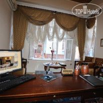 Tulip House Hotel