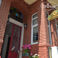 Tulip House Hotel