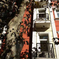 Available Apart Hotel 