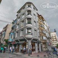 IQ Hotel