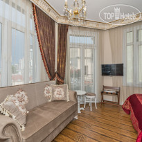 IQ Hotel