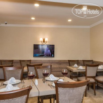 Alphonse Hotel