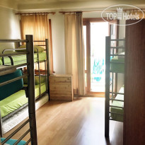 Taz-Mania Hostel 