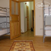 Redriver Hostel 