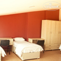 Educa Hostel Airport