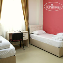 Educa Hostel Airport