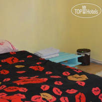 Youth Motel Bosphorus Brooklyn 13 - YMBB 13 