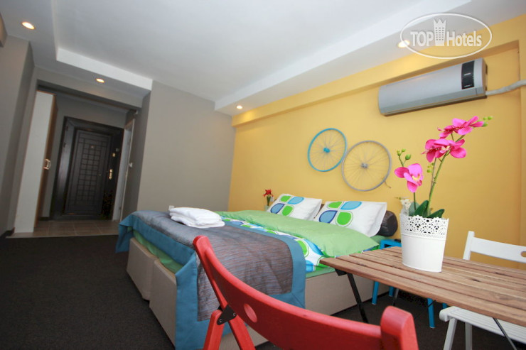 Новые добавленные фото туристов Ada House Old City 