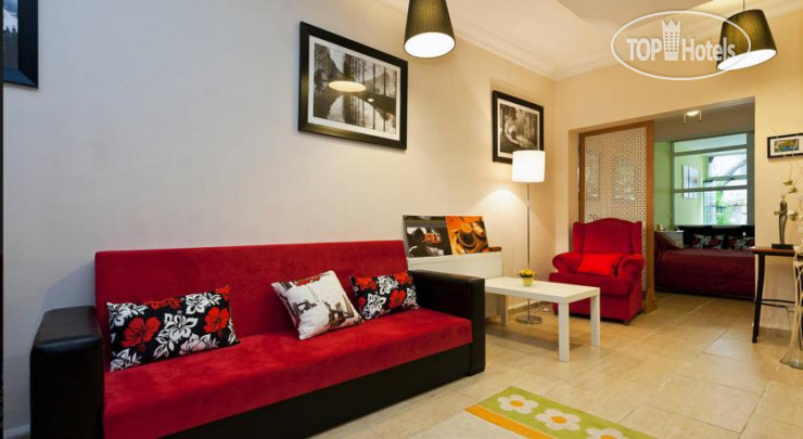 Новые добавленные фото туристов Erasmus Apart Hotel 