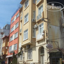 Rota 2nd Floor Guesthouse 