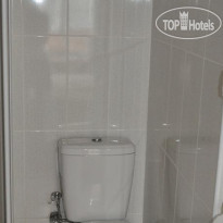 Rota 2nd Floor Guesthouse 