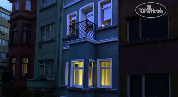 The Green Duck Apart Hotel