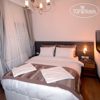 Panoramic Terraces Luxury Suites 