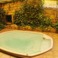 Asia Royal Suite Hotel 