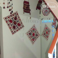 Chora Guesthouse Hotel 