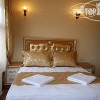 Blue Eye Suites Hotel