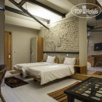 Peradays Hotel