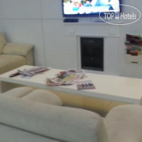 Deluxia Suites Hotel 