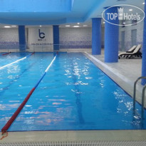 Deluxia Suites Hotel 