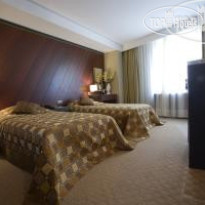 Tan Hotel 