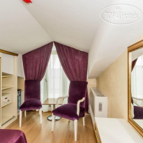 Interstellar Hotel 